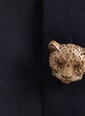 Oxidised antique gold plated animal motif button cover 5