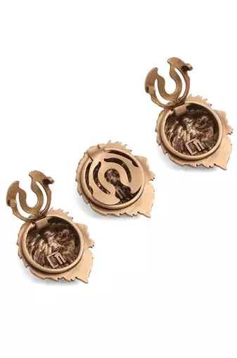 Oxidised antique gold plated lion face button cover