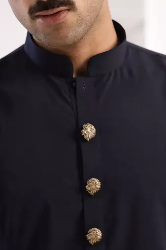 Oxidised antique gold plated lion face button cover