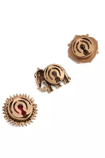 Oxidised antique gold plated elephant motif button cover