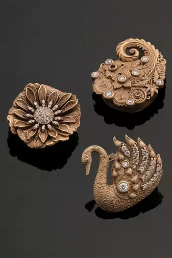Oxidised antique gold plated floral button cover
