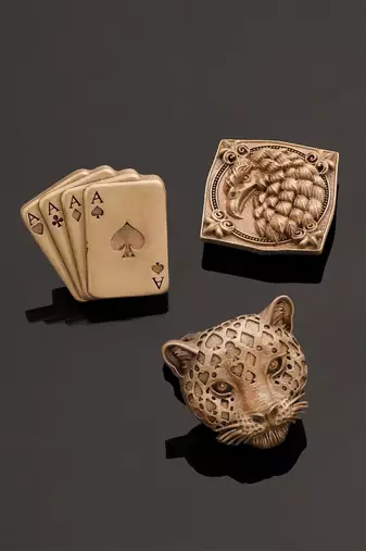 Oxidised antique gold plated cards motif button cover