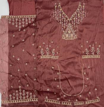 Onion Pink Color Crystal Beads,Handwork,Stone,Thread And Sequins Work Silk_Blend Lehenga Choli 5