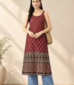Maroon cotton ajrak printed sleeveless straight kurta