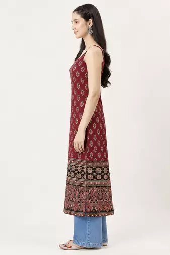 Maroon cotton ajrak printed sleeveless straight kurta