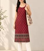 Maroon cotton ajrak printed sleeveless straight kurta