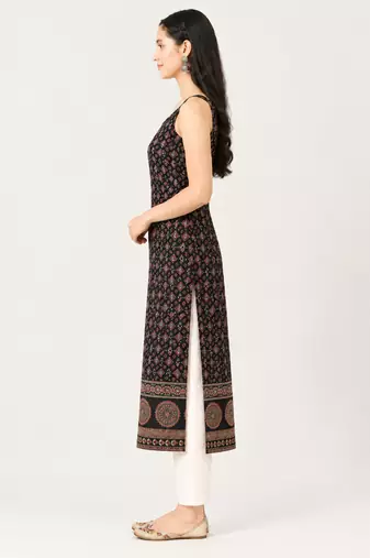 Black cotton ajrak printed sleeveless straight kurta