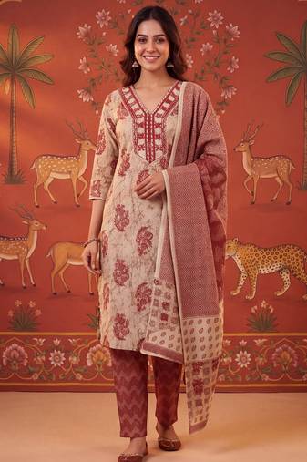 Maroon printed cotton kurta with pant and duptta