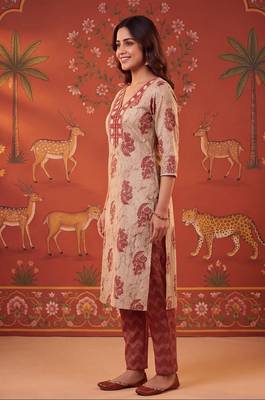 Maroon printed cotton kurta with pant and duptta 3