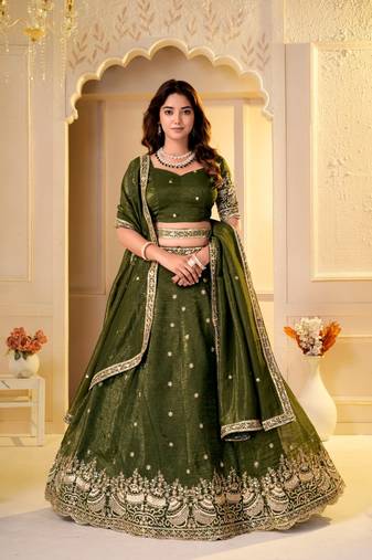 GREEN CRUNCHY SILK PARTY WEAR EMBROIDERY LEHNGHA CHOLI 