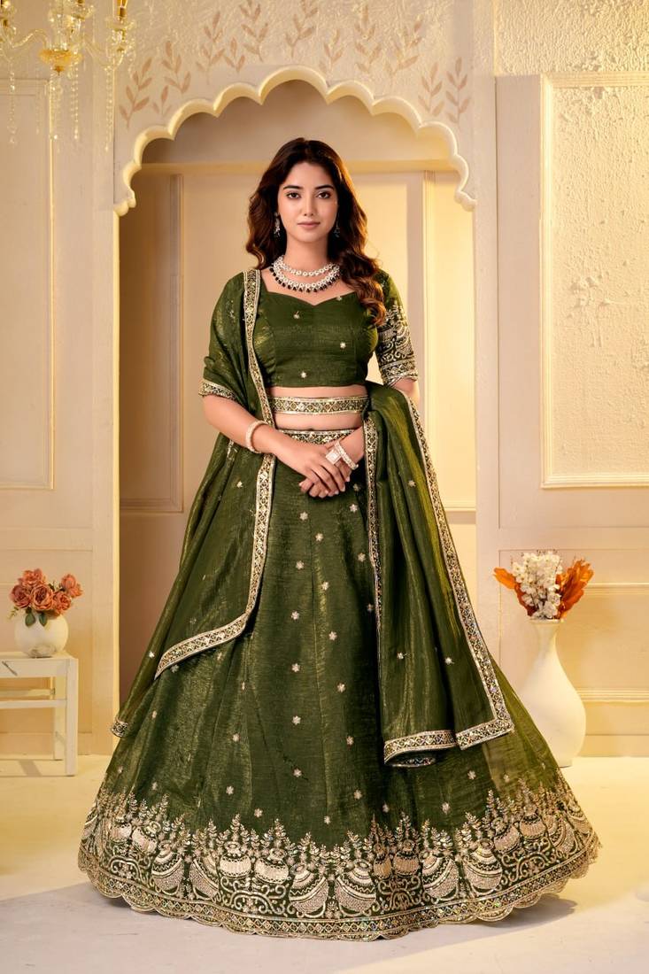 GREEN CRUNCHY SILK PARTY WEAR EMBROIDERY LEHNGHA CHOLI 