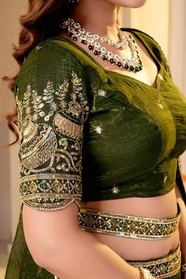 GREEN CRUNCHY SILK PARTY WEAR EMBROIDERY LEHNGHA CHOLI  6