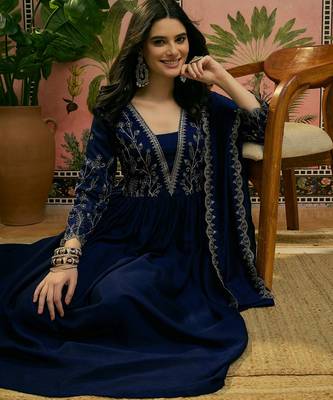 Blue color vichitra silk fabric smart and girlie ethnic kurta set 3