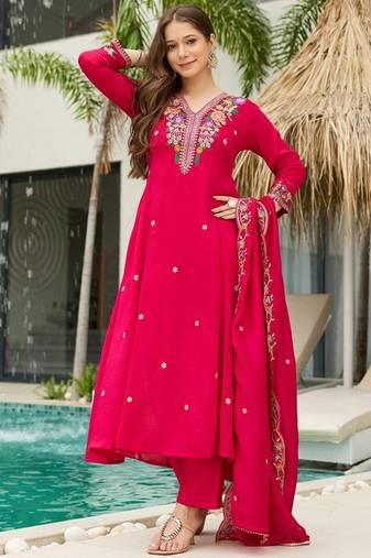 Pink color vichitra silk fabric smart and girlie ethnic kurta set