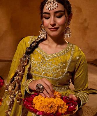 Mustard color viscose silk fabric smart and girlie ethnic kurta set 3