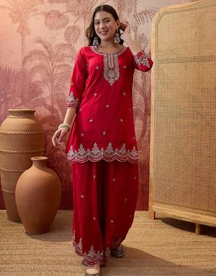 Red color vichitra silk fabric smart and girlie ethnic kurta set 5
