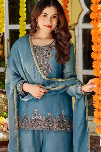 Blue color smart graceful kurta set for trendy girlie looks