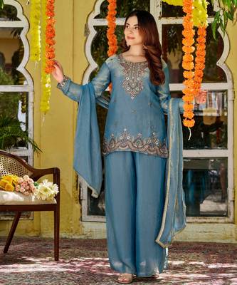 Blue color smart graceful kurta set for trendy girlie looks 4
