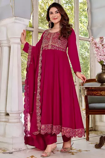 Burgundy color smart graceful kurta set for trendy girlie looks