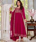Burgundy color smart graceful kurta set for trendy girlie looks