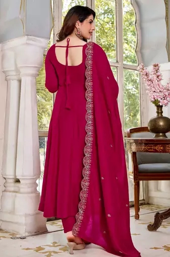 Burgundy color smart graceful kurta set for trendy girlie looks