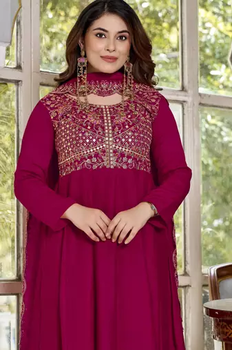 Burgundy color smart graceful kurta set for trendy girlie looks