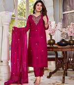 Pink color smart graceful kurta set for trendy girlie looks