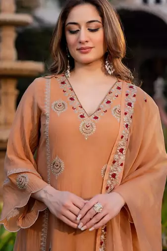 Peach color smart graceful kurta set for trendy girlie looks