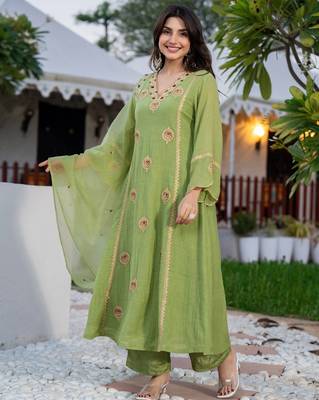 Pista color smart graceful kurta set for trendy girlie looks 4