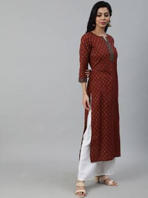 Women maroon ethnic motifs printed cotton kurta 3
