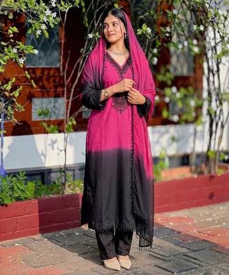 Pink color smart graceful kurta set for trendy girlie looks 3