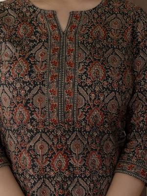 Women multicoloured & bracken ethnic motifs printed keyhole neck chikankari kurta 2
