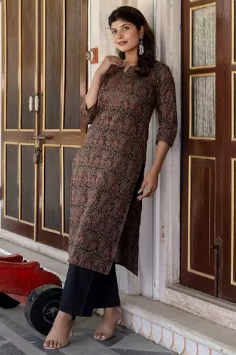 Women multicoloured & bracken ethnic motifs printed keyhole neck chikankari kurta