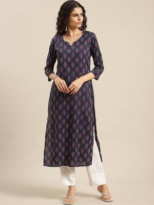 Women navy blue & red ethnic motifs printed kurta 1
