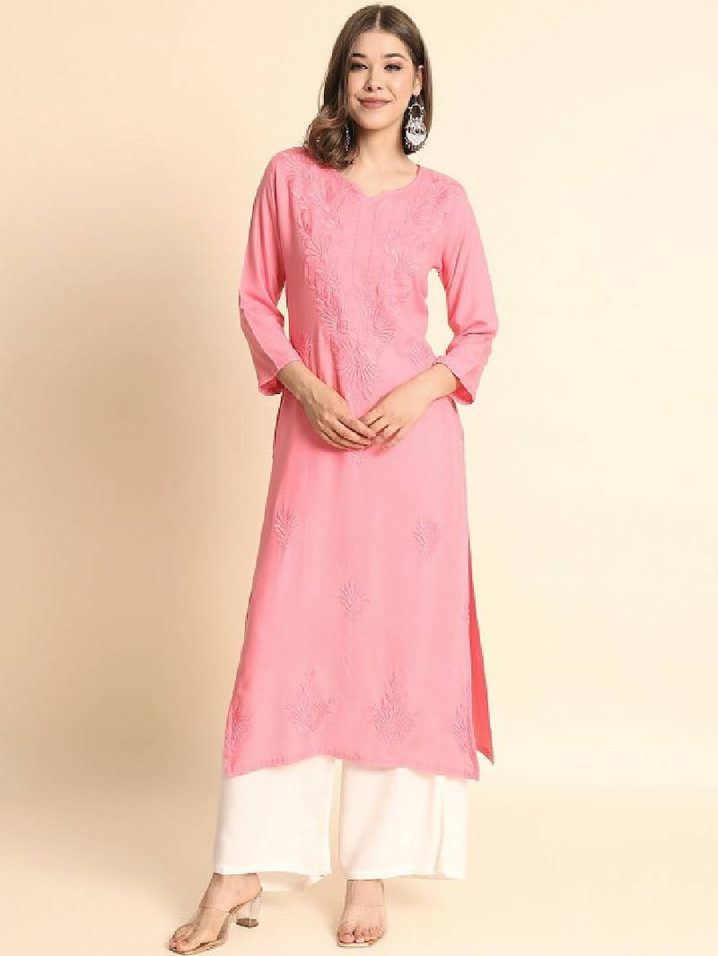 Floral embroidered thread work straight kurta