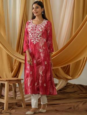 Abstract printed and embroidered straight kurta 3