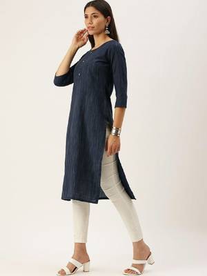Women striped round neck kurta 3