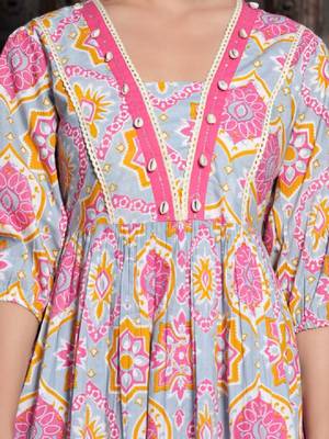Women ethnic motifs printed floral anarkali kurta 2