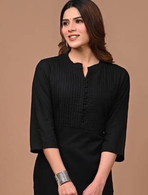 Yoke design straight kurta 1