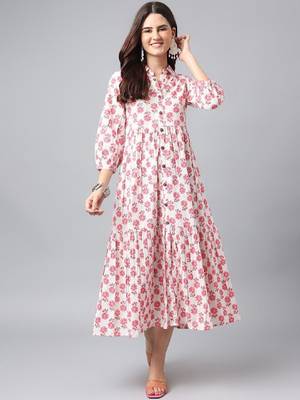 Women floral printed a-line kurta 1