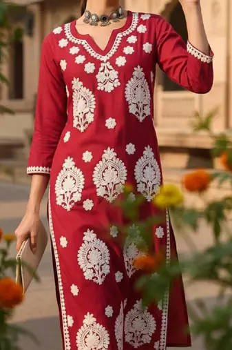 Round neck thread work straight kurta