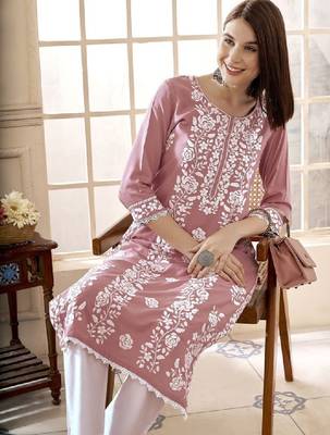 Floral embroidered round neck chikankari straight kurta 3