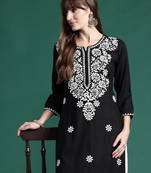 Floral embroidered thread work kurta