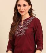 Notched neck thread work pure cotton straight kurta