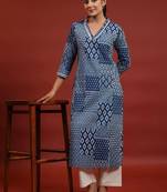 Geometric printed v-neck pure cotton straight kurta