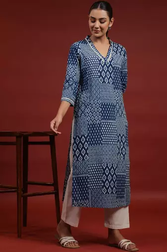 Geometric printed v-neck pure cotton straight kurta