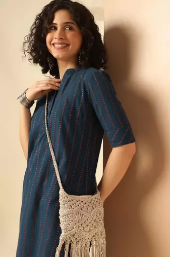 Geometric printed mandarin collar cotton straight kurta