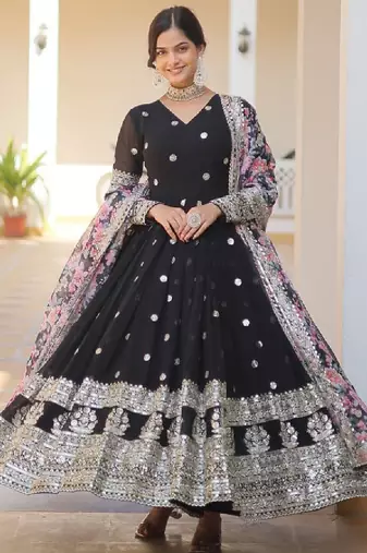 Floral embroidered sequinned georgette anarkali kurta with duppatta