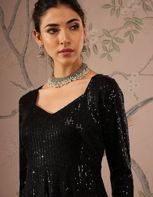 Striped round neck long sleeves regular sequinned anarkali kurta 2