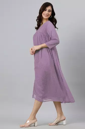 Women lavender dobby chiffon self design flared kurta